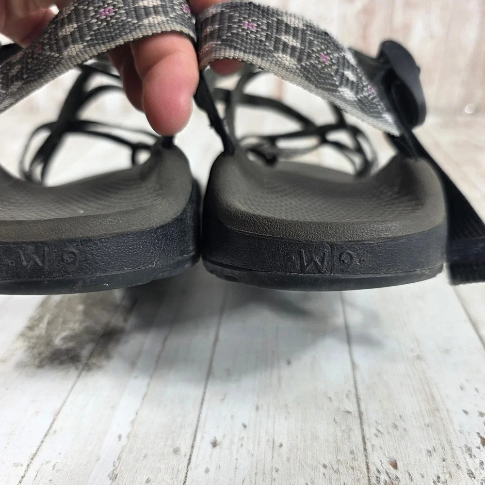 Chaco Z/Cloud 2 Womens 9 Sandals Gray Black Pink Double Strap Toe‎ Loop Hiking